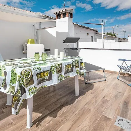 Holiday home Amazing In With 2 Bedrooms And Wifi