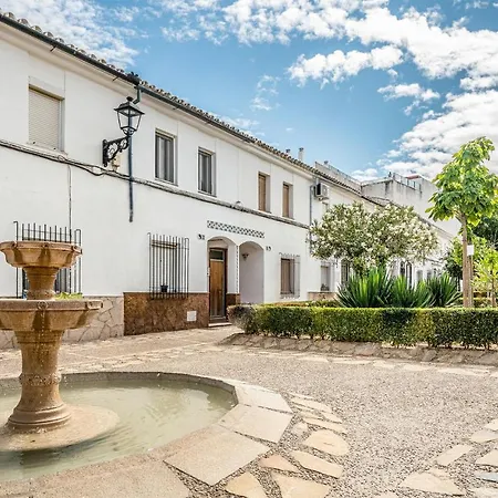Amazing In With 2 Bedrooms And Wifi *